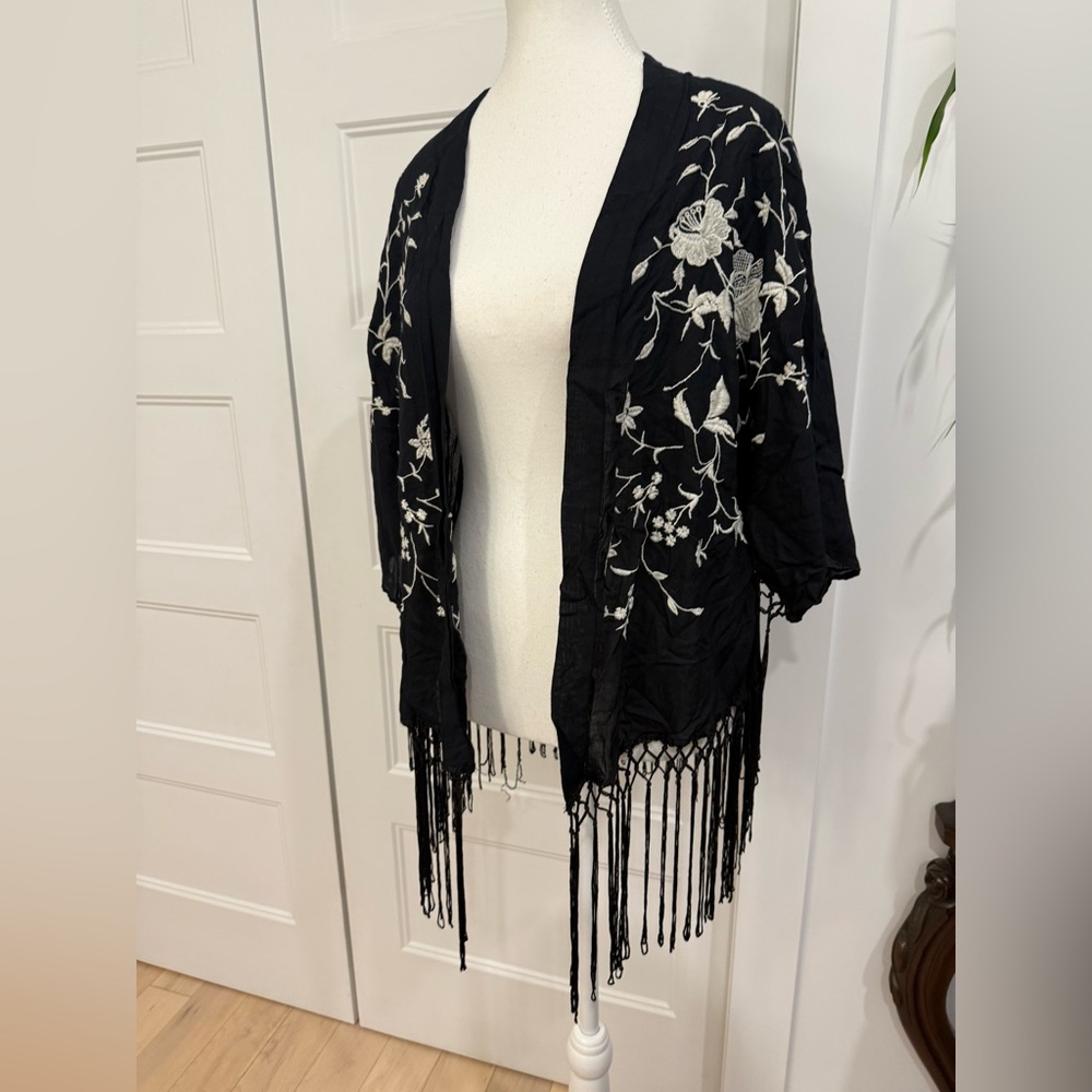 Black Kimono with White Floral Embroidery and Fringe